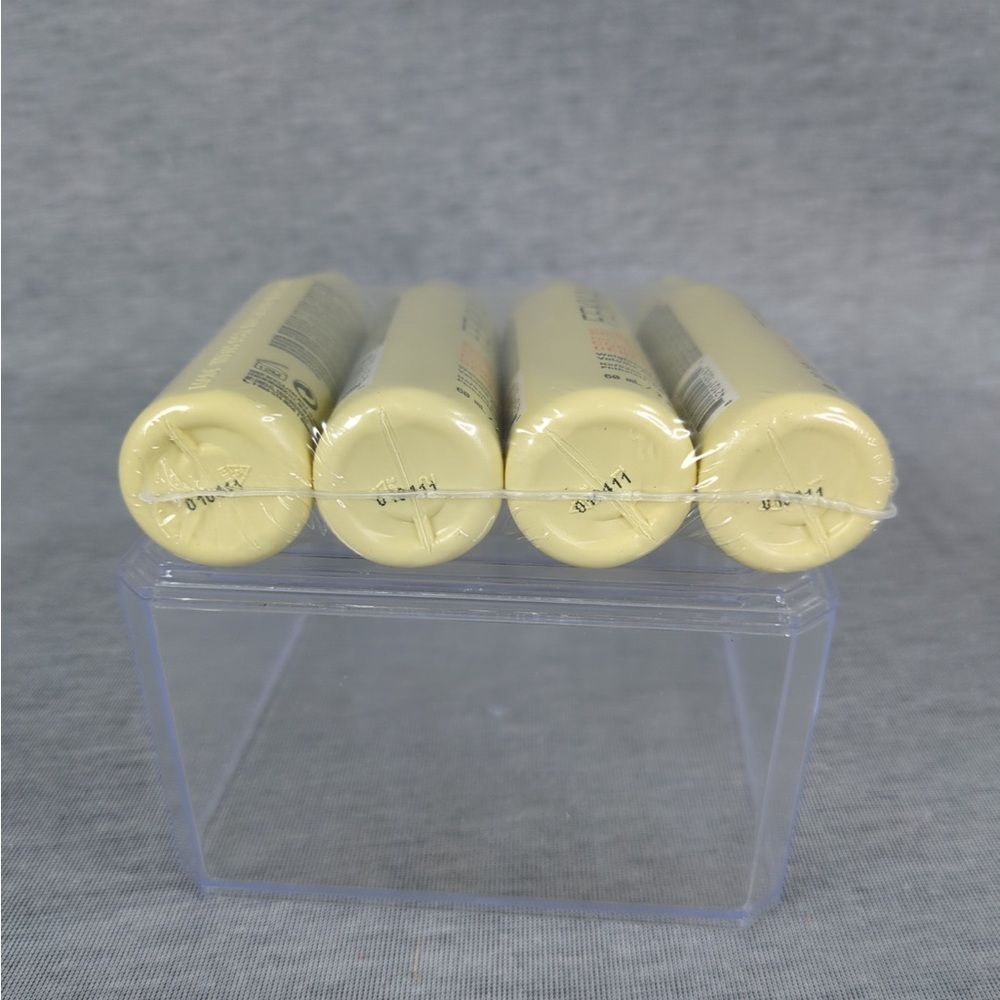 4 Bottles of 60ml each- Fekkai Full Blown Volume Conditioner - Picture 5 of 8